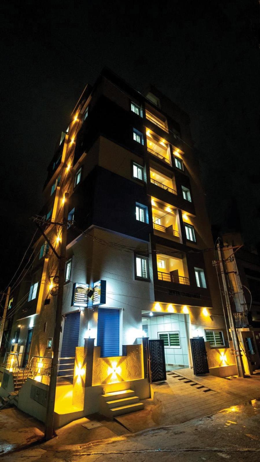 טירופאטי Divya Comforts- 2Bhk מראה חיצוני תמונה